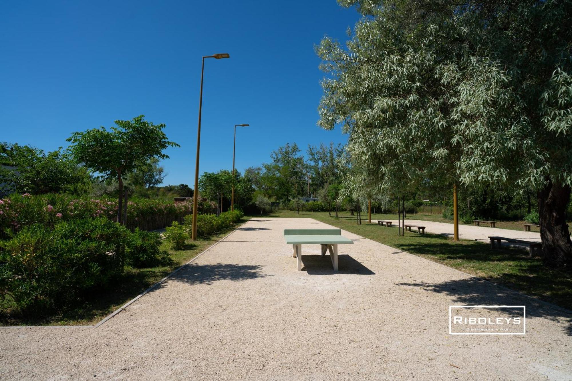 T4 Climatise Avec Piscine A 400M De La Mer Vias Exterior foto